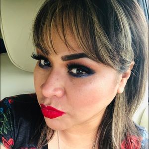 Meet your Posher, Dora